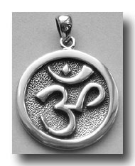Silver Om pendant from Astral Aspects
<br />http://www.astralaspects.biz/ishop/730/shopscr336.html